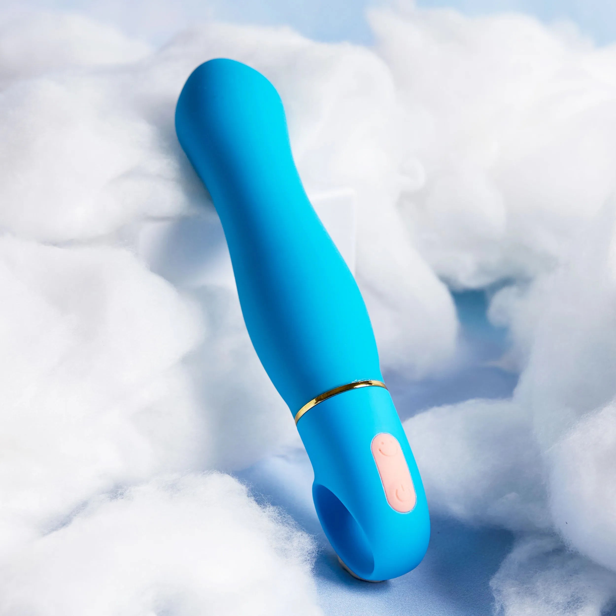 Aria By Blush® | Excitante AF: Vibrador de silicona azul con estimulación mejorada del punto G y potente tecnología RumboTech™